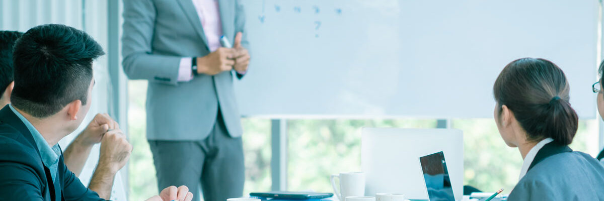 管理職研修は本当に意味がない？「効果が出る管理職研修」と「効果が出ない管理職研修」の決定的な違いとは